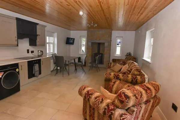 Nelly\'S Cottage