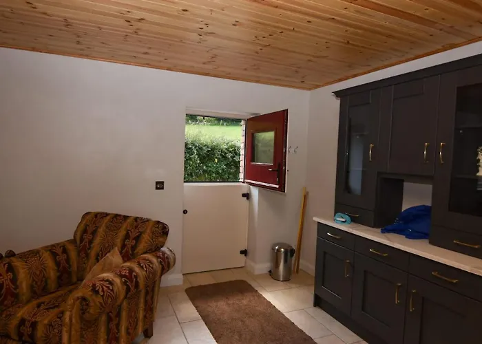 Nelly\'S Cottage